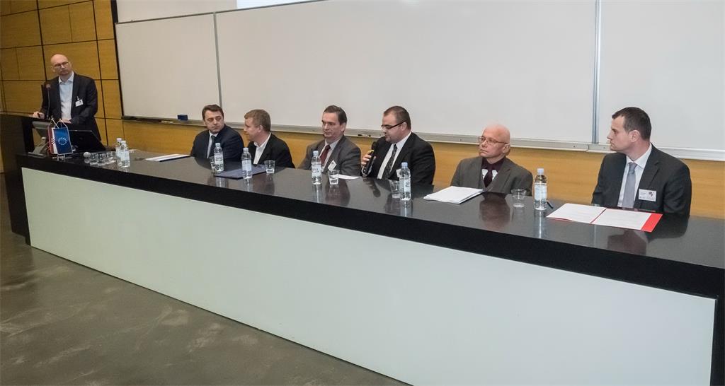 The picture shows the moderator T. Ciceli of the forum entitled "NSDI Strategy and its implementation" and participants D. Šantek, V. Cetl, M. Rezo, B. Pavlinec, Ž. Bačić and P. Barišić.